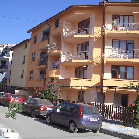 Primorski Briz Guest House Primorsko Exteriér fotografie